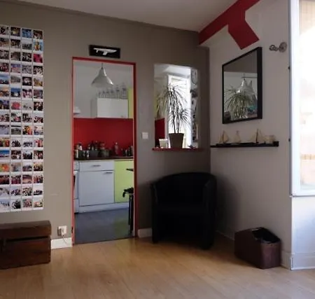 2 Pieces Hyper Centre De La Rochelle, Proche Du Port Et De La * La Rochelle (Charente-Maritime)