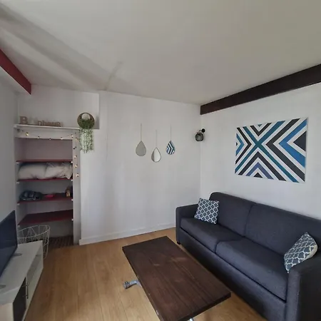 2 Pieces Hyper Centre De La Rochelle, Proche Du Port Et De La Apartamento *