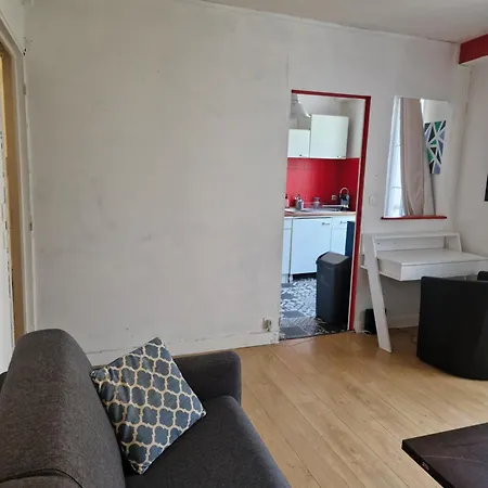 2 Pieces Hyper Centre De La Rochelle, Proche Du Port Et De La Apartamento *